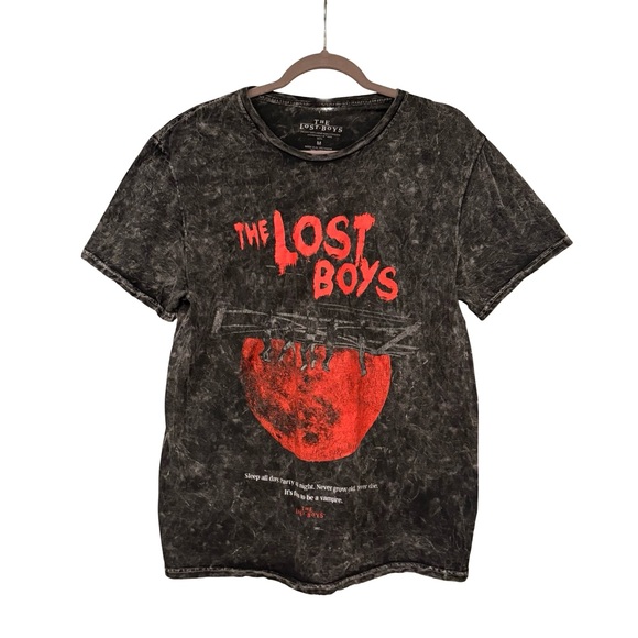 The Lost Boys Train Bridge Scene T-Shirt, Sz M - Picture 5 of 10